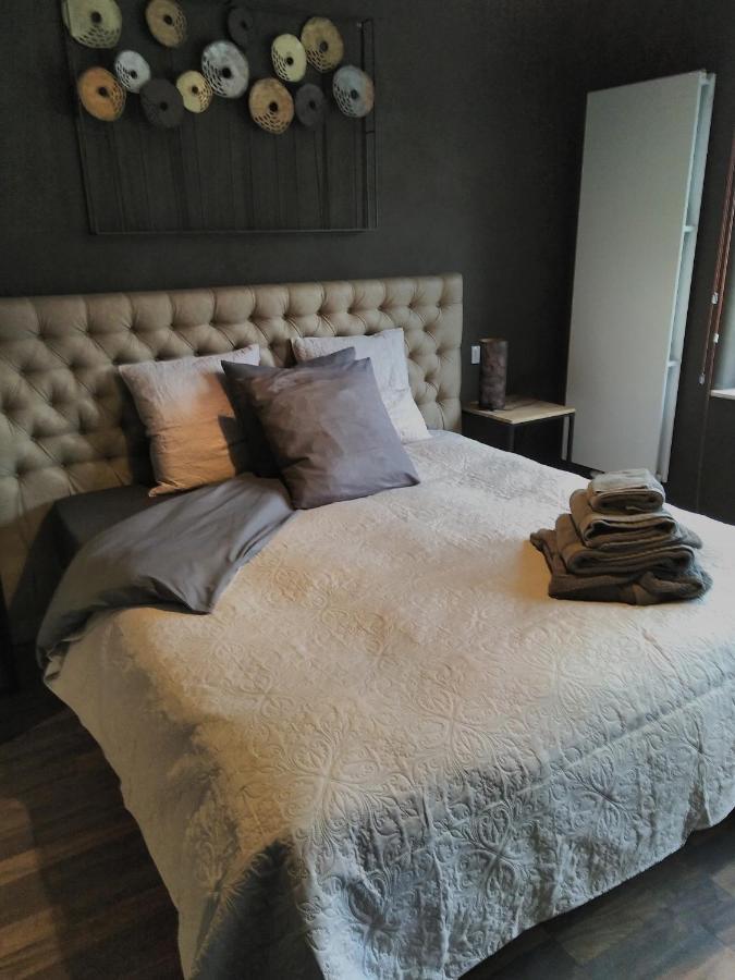 Chambres D'Hotes Les 3 Salamandres Yvoir Zewnętrze zdjęcie